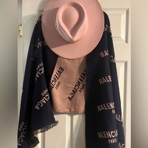 🔥Balenciaga Pink and Navy LOGO Scarf‼️